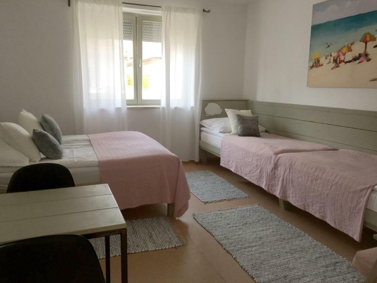 Szélrózsa apartmanház Velence Exterior foto